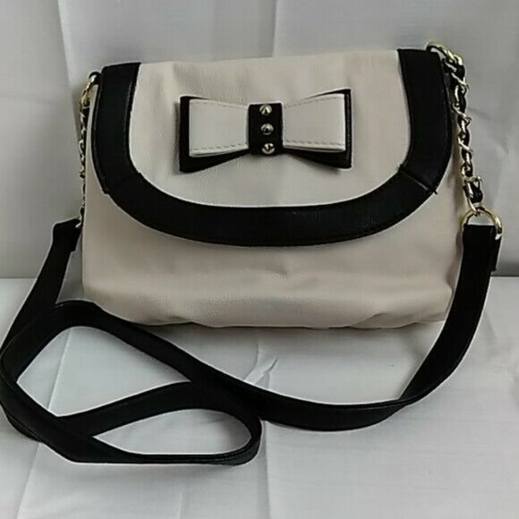 Betsey Johnson Handbags - Betsey Johnson cream black crossbody bag 1119